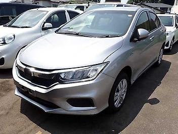 2020 Honda Grace HYBRID / Honda SENSING 4WD