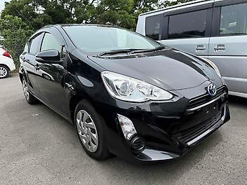 2015 Toyota Aqua S