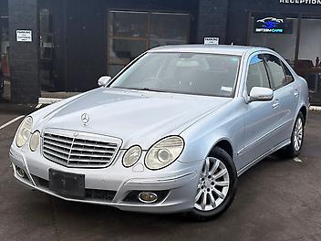 2009 Mercedes-Benz E300
