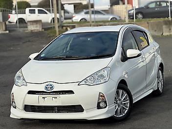 2012 Toyota Aqua Body Kit/ Top 