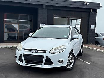 2012 Ford Focus TREND 2.0 AUTO HATCH