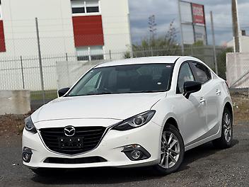2014 Mazda Axela Hybrid S
