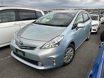 2013 Toyota Prius ALPHA S 7SEATER
