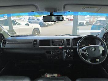 2014 Toyota Hiace 3.0TD 5M 12 SEAT