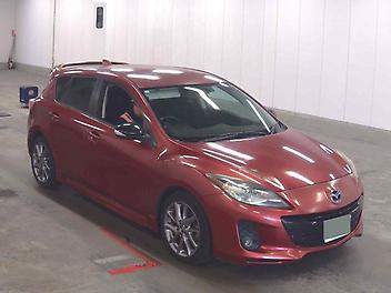 2013 Mazda Axela
