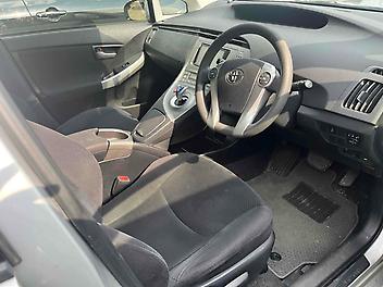 2014 Toyota Prius S