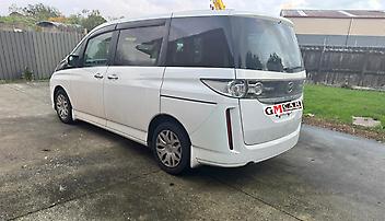 2011 Mazda Biante