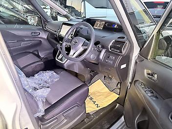 2017 Nissan Serena HYBRID HIGHWAY STAR V SMART