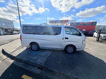 2013 Nissan Caravan 10 Seater