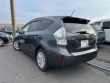 2013 Toyota Prius ALPHA S