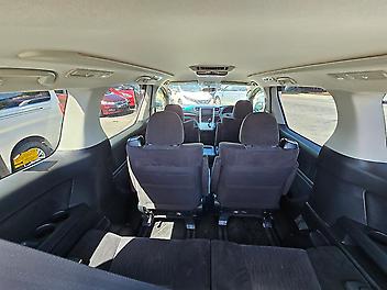 2014 Toyota Vellfire