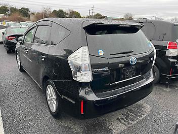 2012 Toyota Prius Alpha