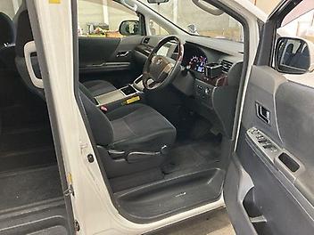 2014 Toyota Vellfire 2.4Z