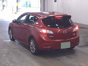 2013 Mazda Axela