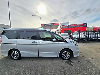 2017 Nissan Serena HYBRID HIGHWAY STAR V SMART