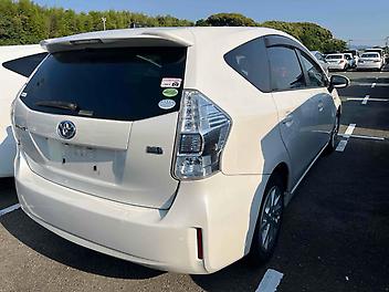 2014 Toyota Prius ALPHA S