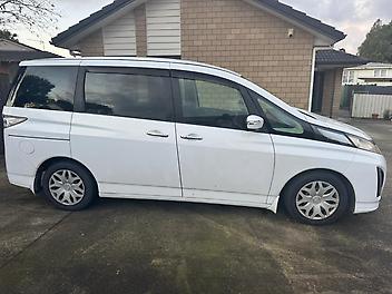 2011 Mazda Biante