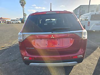 2014 Mitsubishi Outlander 20G 7 SEATER