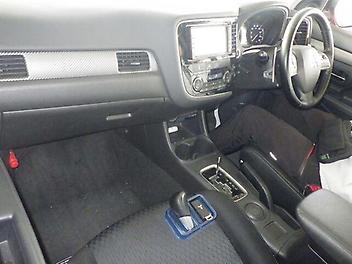 2014 Mitsubishi Outlander 20G 7 SEATER