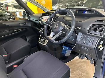 2016 Nissan Serena 5D G