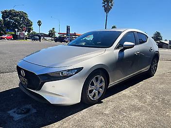 2021 Mazda Mazda3 Fastback