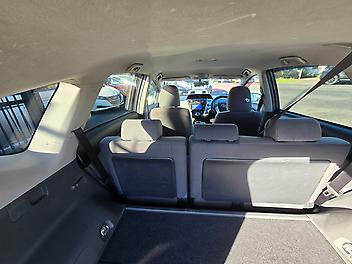 2013 Toyota Prius ALPHA S