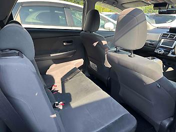 2014 Toyota Prius ALPHA S
