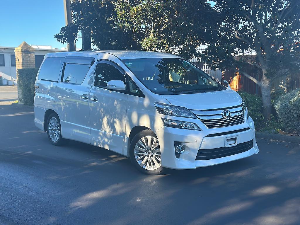 2014 Toyota Vellfire VELLFIRE