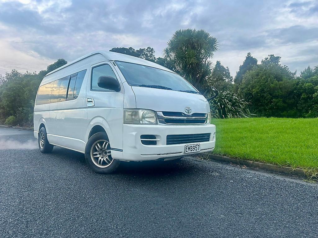 2008 Toyota Hiace
