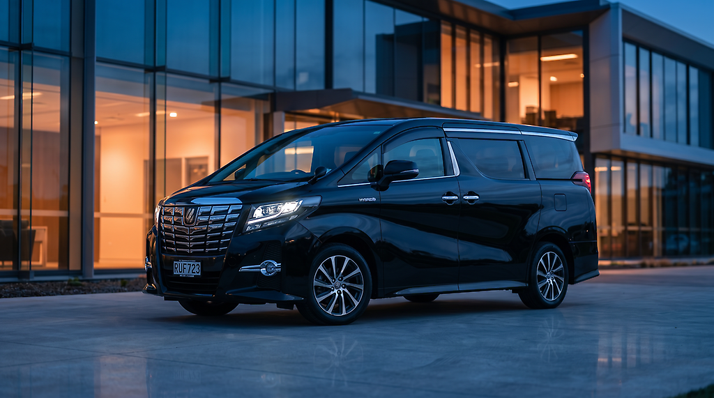 2016 Toyota Alphard E-FOUR