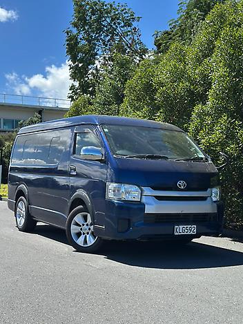 2014 Toyota Hiace