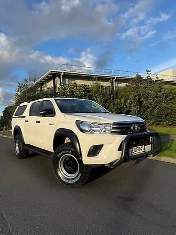 2018 Toyota Hilux SR TD DC 2.8D/6AT/UT