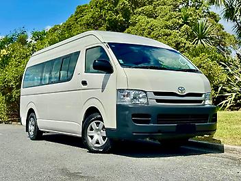 2011 Toyota Hiace ZX 3.0TD 4A 3 SEAT