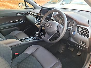 2017 Toyota C-hr G