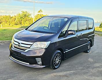 2013 Nissan Serena HighWaySter S-Hybrid