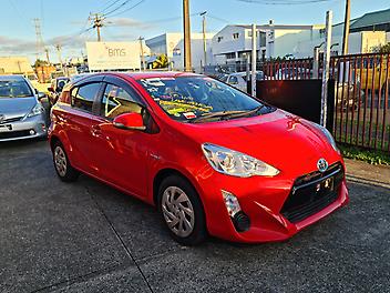 2017 Toyota Aqua