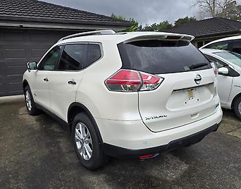 2017 Nissan X-trail 20X Hybrid EmergencyBrakePackage