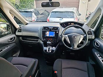 2013 Nissan Serena HighWaySter S-Hybrid