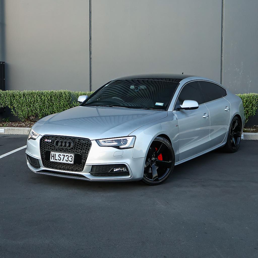 2014 AUDI A5 S-Line / Quattro / Turbo 