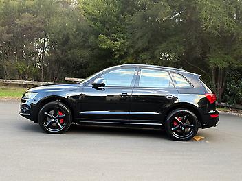 2009 AUDI Q5