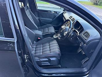 2010 Volkswagen GOLF GTI
