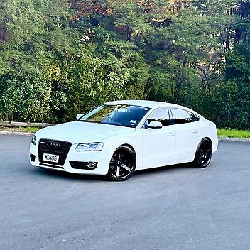 2010 AUDI A5