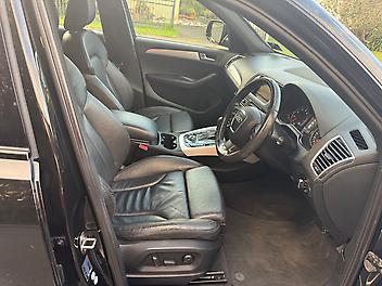 2009 AUDI Q5