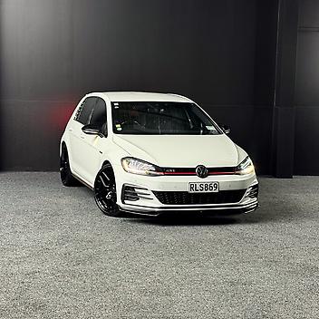 2017 Volkswagen Golf GTI