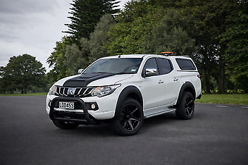 2018 Mitsubishi Triton DC GLXR 5AT 2.4D/5AT