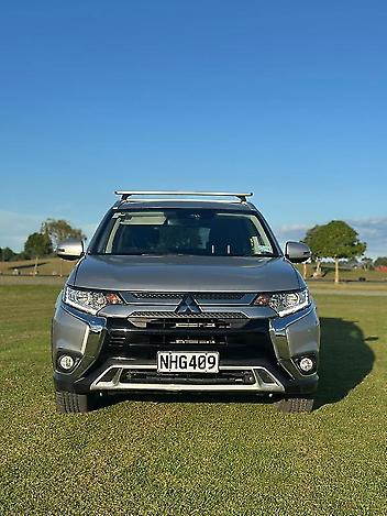 2021 Mitsubishi Outlander XLS 2.4P/4WD/CVT