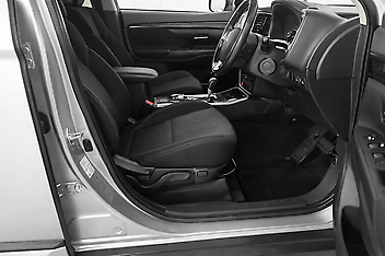 2022 Mitsubishi Outlander LS 2.4P/4WD/CVT