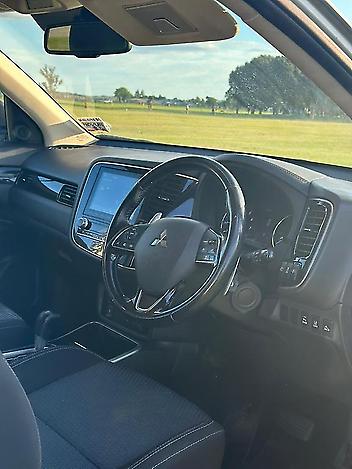 2021 Mitsubishi Outlander XLS 2.4P/4WD/CVT