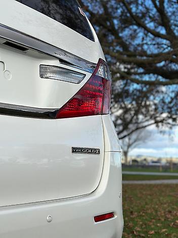 2014 Toyota Alphard Speical Edition