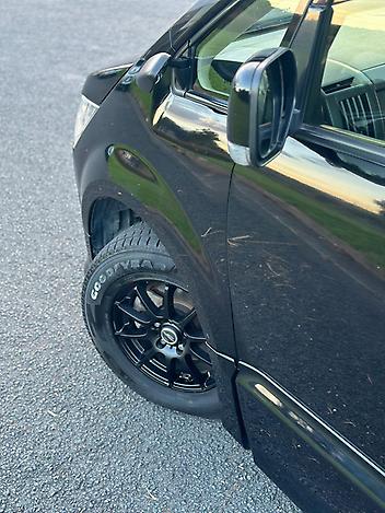 2015 Mitsubishi Delica